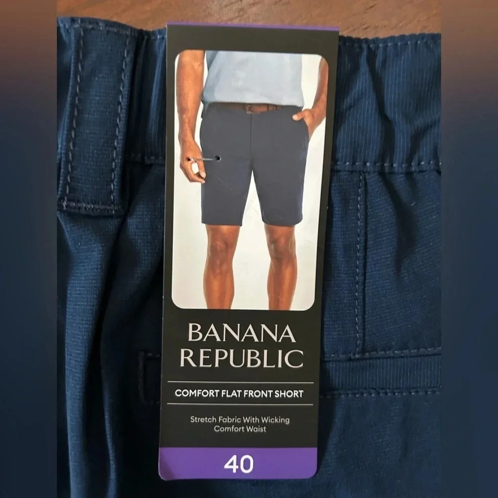 NWT Banana Republic Comfort Flat Front Shorts Size 40 color blue comfort waist